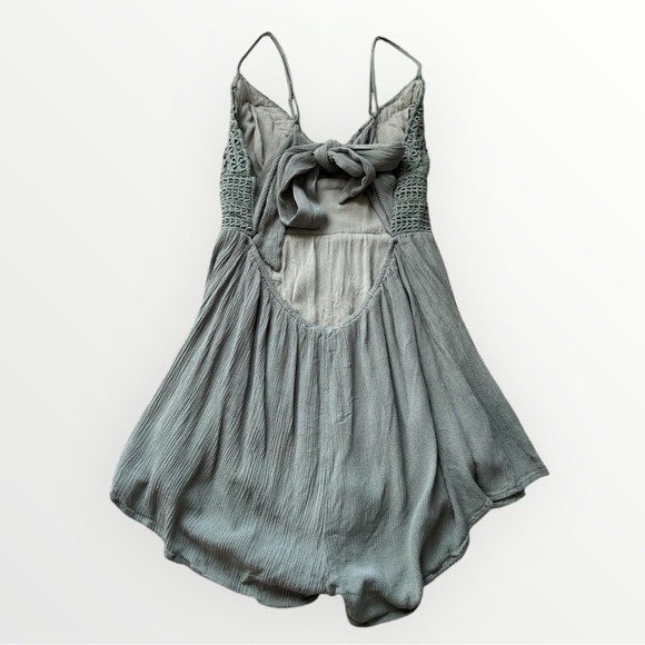 Urban Outfitters Green‎ Romper - Picture 4 of 5
